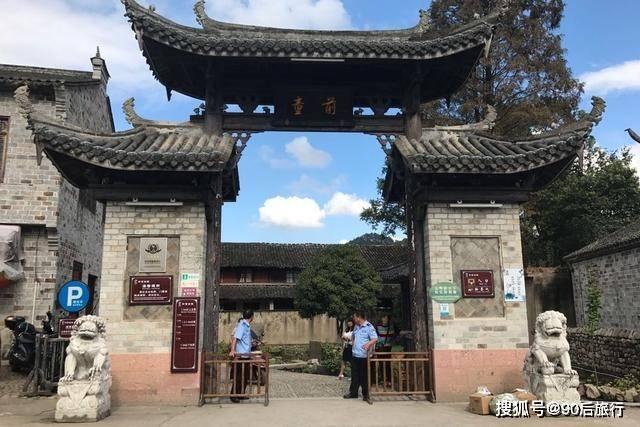 网红疑用濒危大白鲨做美食,如果属实将产生哪些法律后果?-问答类网站